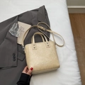 Sac seau plissé beige à la mode en cuir avec poignées et finitions argentées - Khaki Clair Sans Pendentif