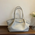 Borsa tote minimalista in pelle bianco crema con fibbia in metallo dorato e manici lunghi - Grigio