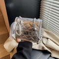 Sac bandoulière argenté matelassé avec breloques perles et nœud en dentelle chic - Argent (Avec Pendentif)