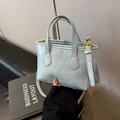 Sac seau minimaliste bleu clair en cuir PU avec poignées et bandoulière - Bleu Sans Pendentif