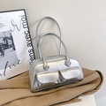 Sac bowling argenté chic avec deux poches avant et des bandoulières - Argent Sans Pendentif