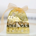 Elegante goldene Schachtel mit Schmetterlingsmotiv und Schleife für Hochzeitsgastgeschenke - Goldgelb