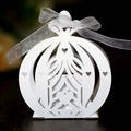 Elegante scatola nuziale a carrozza bianca tagliata al laser con cuori e nastro - Bianco