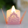 Candela LED con paralume in carta rosa intagliata ad albero di Natale e luce calda decorativa - Rosa