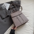 Minimalistische Morandi-graue Schultertasche aus PU-Leder mit zwei Reißverschlüssen - Khaki