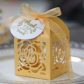 Χρυσό κουτί γάμου laser-cut με σχέδιο τριαντάφυλλο, κορδέλα και κάρτα ευχαριστιών - Χρυσό