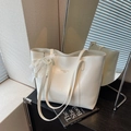 Minimalist white faux leather tote bag with lace pearl bow charm and fashion trend print - Off-white