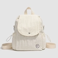 Zaino minimalista in nylon bianco crema con tasche laterali a coulisse e chiusura a scatto - Beige