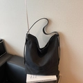 Minimalistische zwarte canvas hobo tas met verstelbare schouderband voor dagelijks gebruik - Zwart