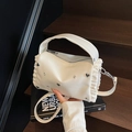 Borsa tote in pelle bianca con rivetti a cuore, cristalli e lati arricciati - Bianco