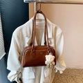 Brown faux leather Boston shoulder bag with chic bear pendant on white blazer - Brown (With Charm)
