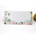 Elegante segnaposto bianco con rose rosa per l'allestimento della tavola di nozze - Stile Bordo Rosa Elegante (XWK-148)