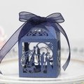 Boîte cadeau ajourée au laser bleu marine avec paillettes et ruban en organza chic - Bleu Magique