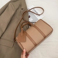 Brown vintage boston bowling handbag with lychee pattern texture and adjustable strap - Light Purple