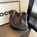 Sac fourre-tout en toile gris foncé avec poignées en cuir marron et écusson logo en relief - Brun Foncé