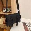Sac messager minimaliste en nylon noir avec boucles et bandoulière réglable - Noir