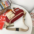 Sac de poitrine sportif en toile bordeaux et beige avec bandoulière réglable - Rouge (Sans Pendentif)