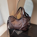 Dark brown large tote bag with star studs and lychee texture in a vintage style - Brown