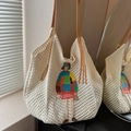 Bolso tote de punto beige con bordado de niña de dibujos animados y asa de cuero marrón - Blanco Roto