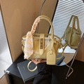 Vintage-Eimerbeutel in Hellgelb mit transparenten PVC-Einsätzen und Seidentuchgriff - Gelb