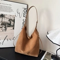 Bolso tote de cuero esmerilado marrón con correa ajustable y gran diseño vintage - Marrón