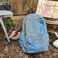 Sac à dos en denim vintage en patchwork bleu avec des empiècements rayés pour le plein air - Rayure Bleue