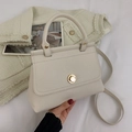 Bolso bandolera chic de piel grabada en blanco crema con cierre redondo dorado - Blanco Roto