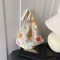 Borsa tote beige in maglia all'uncinetto con fiori 3D colorati e design a trama traforata - Beige