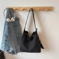 Large capacity canvas tote bag with black and white gingham pattern and shoulder strap - Black