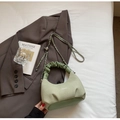 Pale green dumpling crossbody bag with cloud pleat handle and silver chain strap - No Pendant / Green