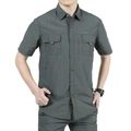 Camisa de exterior gris oscuro de manga corta para hombre con dos bolsillos - L / Gris
