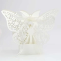 Eleganter weißer lasergeschnittener Schmetterling-Geschenkkarton mit Satinschleife - Elfenbein