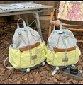 Détail de grands sacs à dos à cordon en nylon avec un design bloc de couleurs vif - Jaune Grand