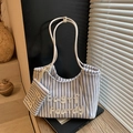 Blau-weiß gestreifte Canvas-Einkaufstasche mit kleiner Tasche und Bagrf Poardy Stickerei - Blau
