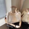 Sac cabas en toile blanc cassé avec poignées en cuir marron et bandoulière réglable - Blanc Cassé
