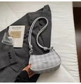 Sac sous le bras argenté à damier avec finition métallisée et détail de sangle nouée - Sans pendentif / Argent