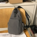 Mini zaino a tracolla versatile grigio scuro in nylon resistente per uso quotidiano - Grigio