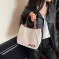 Sac fourre-tout en toile beige avec anses tressées brunes et broderie XQG - Blanc Cassé