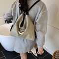 Sage green triangular shoulder bag with silver bow and pearl chain charm - Beige