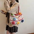 Sac fourre-tout en crochet beige avec fleurs 3D colorées et bordure rouge élégante - Rouge