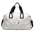 Quilted travel tote bag in pearlescent white with large capacity and shoulder strap - Off White
