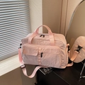 Leichte blassrosa Reisetasche aus Nylon mit Trocken-Nass-Trennung und Schultergurt - Rosa