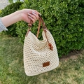 Sac fourre-tout au crochet beige avec anses en cuir marron et perles en bois déco - Blanc Cassé