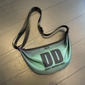 Borsa a tracolla in nylon sfumato verde scuro con stampa DD SMALL WOODEN BOAT - Verde