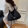 Sac fourre-tout noir plissé à grande capacité avec bandoulière rayée pour les femmes - Noir