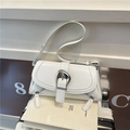Bolso bandolera de cuero blanco crema con hebilla plateada y detalle de cremallera - Blanco