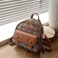 Mini Vintage-Rucksack aus braunem Karostoff mit Besatz und Riemen aus Kunstleder - Braun