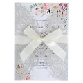 Invito nozze argento glitterato con fiocco in nastro crema e inserto floreale - Argento