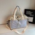 Leichte Reisetasche in Creme und Graublau mit verstellbarem Gurt und Kordelzugtasche - Blau