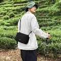 Borsa a tracolla outdoor nera in nylon con tracolla in corda per escursionismo - Nero